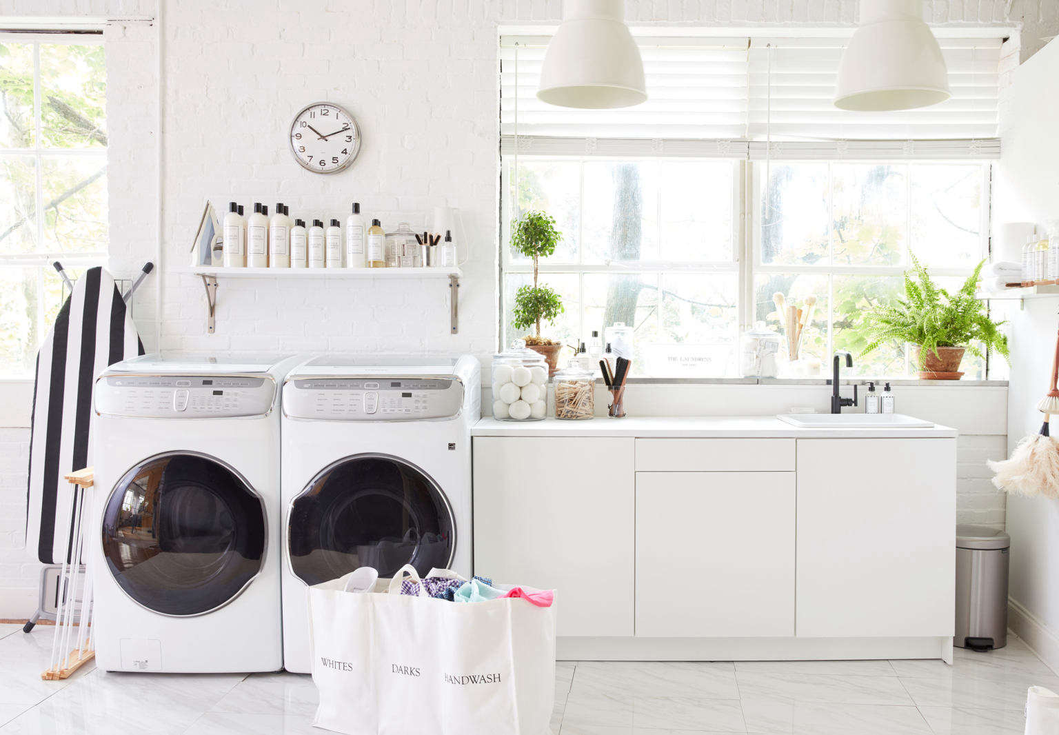 membuat laundry room