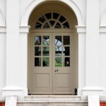 Tinggi pintu rumah