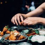 tips makan dengan tangan